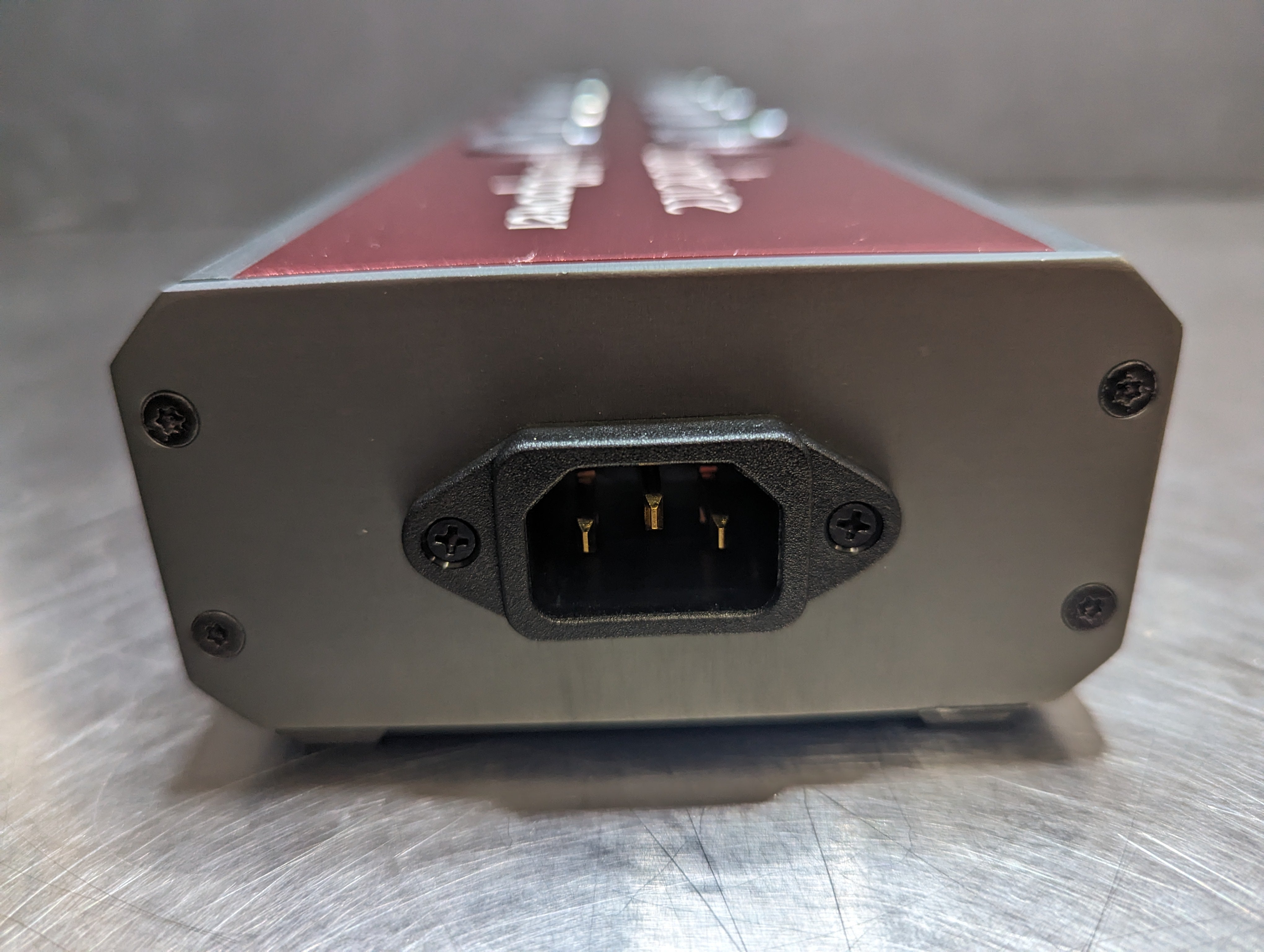 Audience Forte V8 Power Conditioner Power Strip