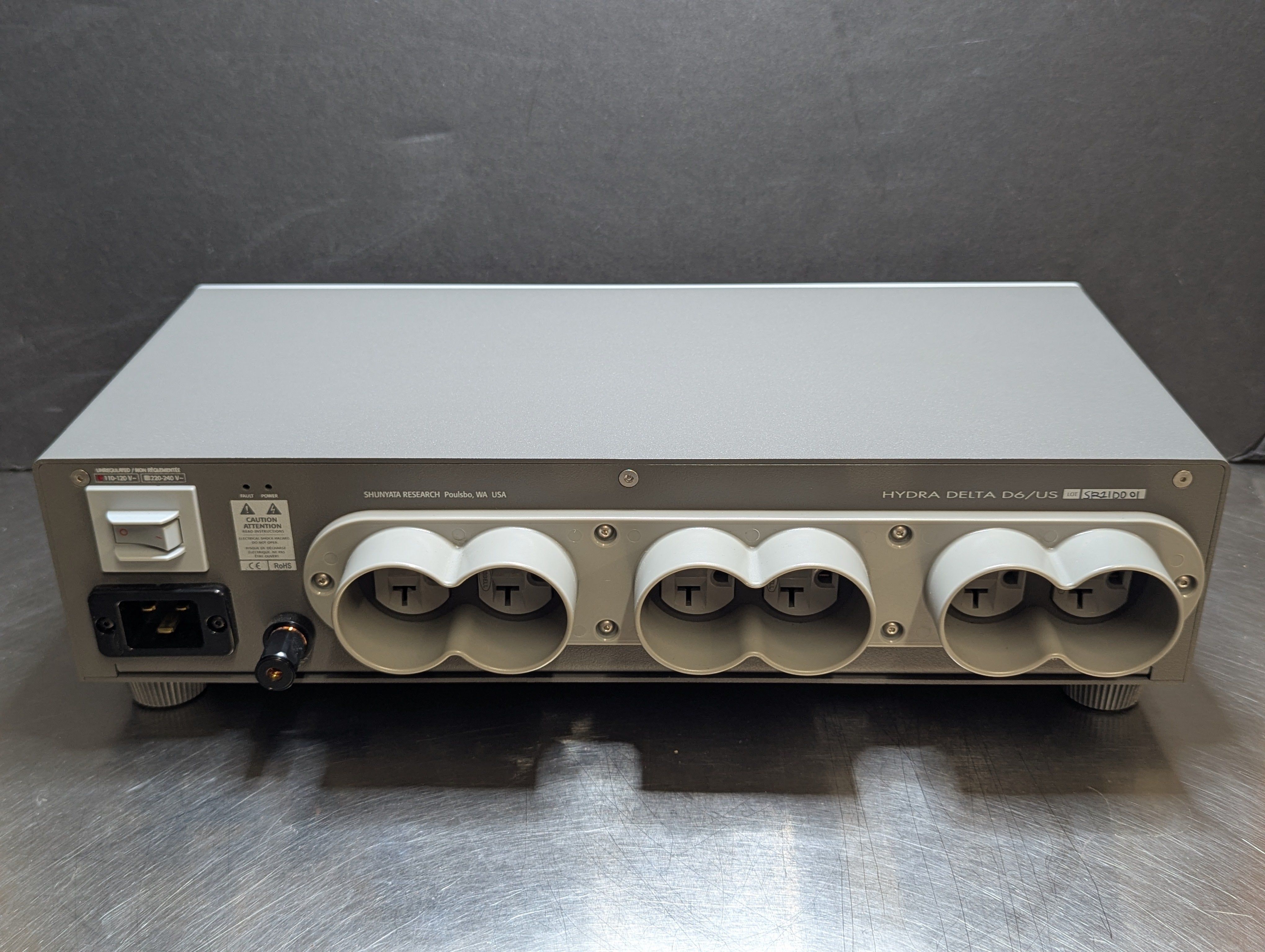 Shunyata Research Hydra Delta D6 Power Conditioner