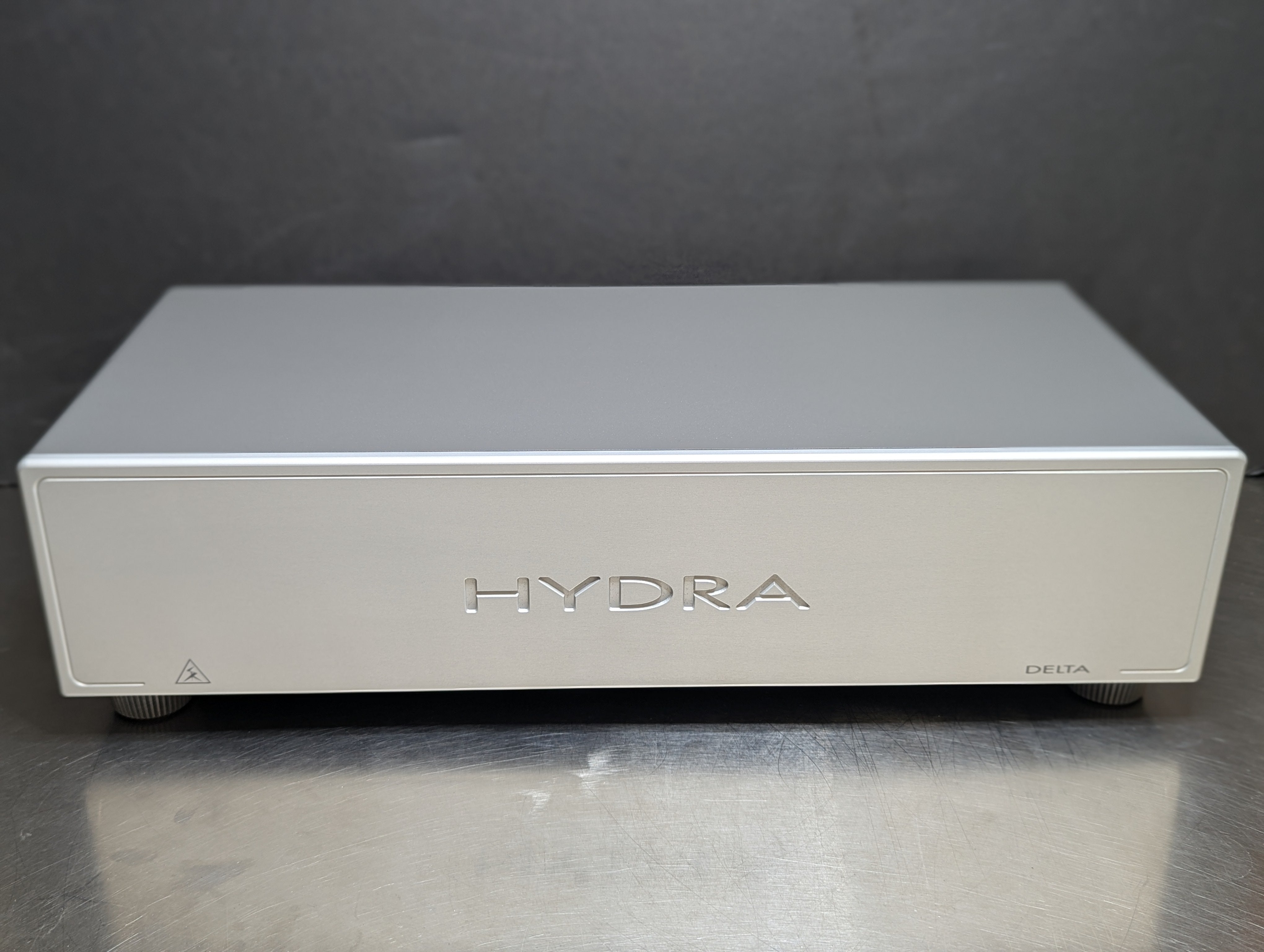 Shunyata Research Hydra Delta D6 Power Conditioner