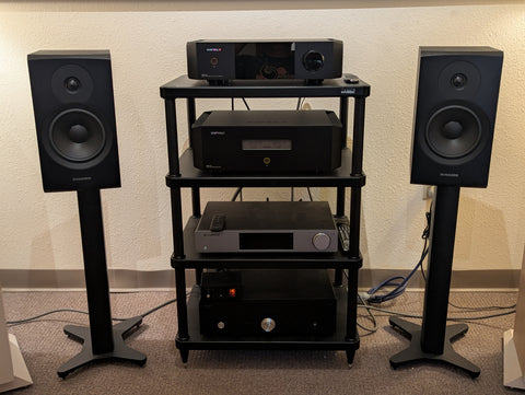 Shunyata Research Everest X Shelf Power Distributor and Cable