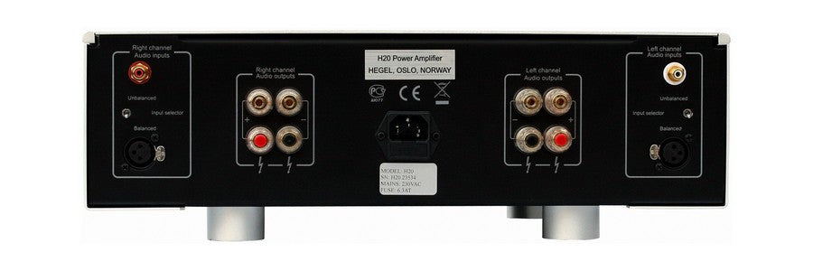 Hegel headphone top amp